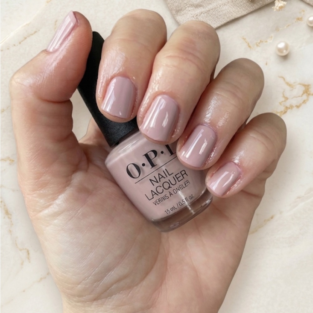 RHEA'S FAVE OPI NAIL LACQUER
